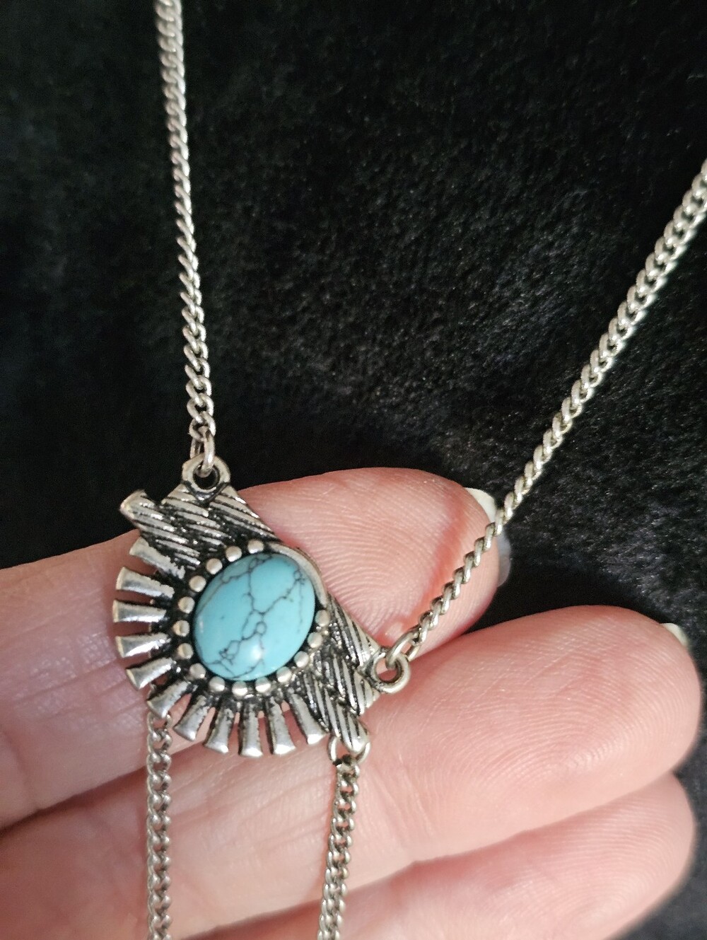 Y2k American Eagle Southwestern Inspired Faux Turqioise Necklace - Picture 2 of 4